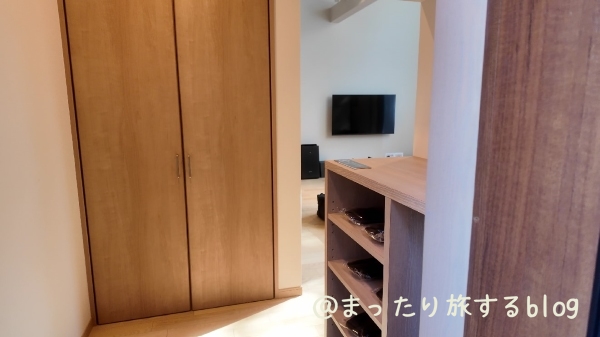 私が宿泊した【Rakuten STAY VILLA 鬼怒川リバーサイド】の客室の様子を撮影した写真